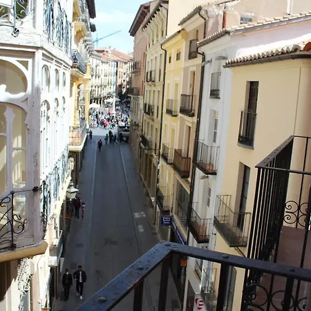 El Balcón De *